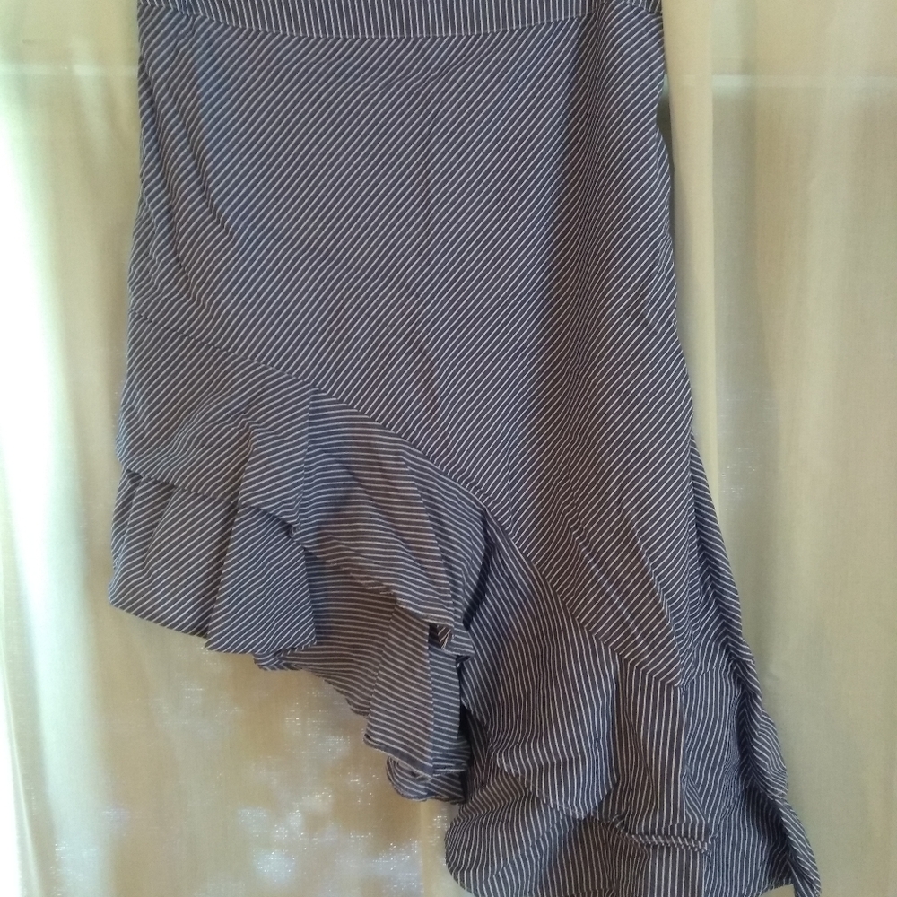 Super Flirty Blue Striped Asymmetrical Skirt